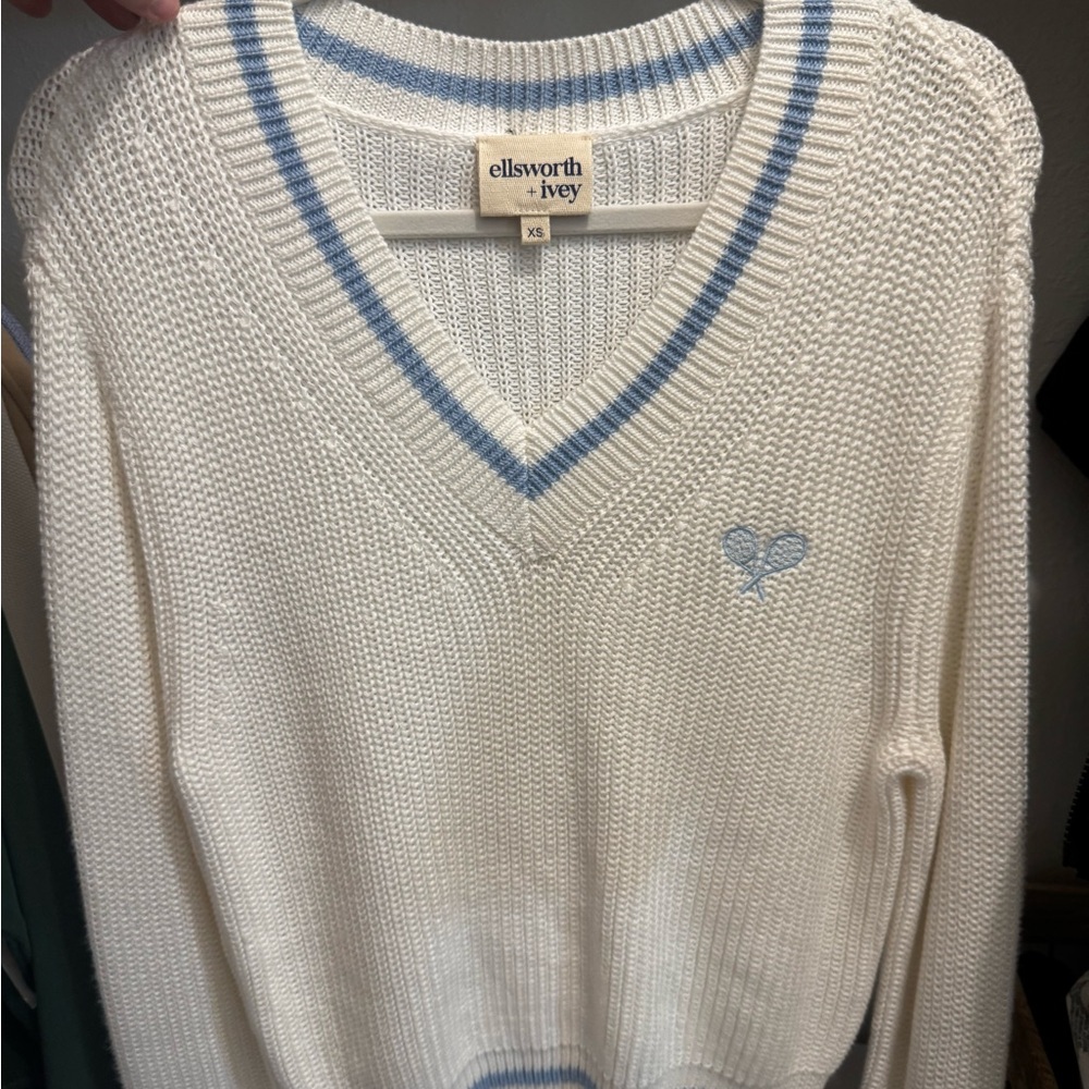 Cream and Blue Men's Sweater